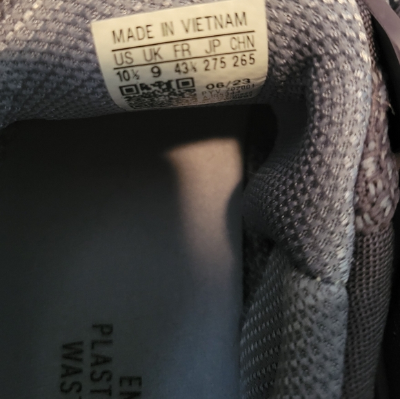 Adidas Ultraboost 1.0 - womens 10.5 - Picture 6 of 9